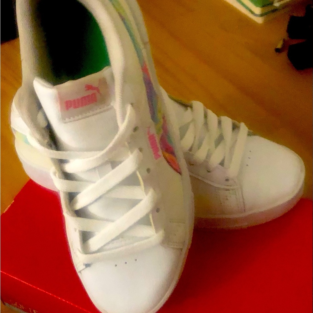Puma Sneakers